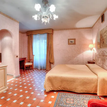 Stanley ホテル 4*