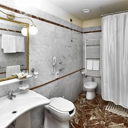 Stanley セスト・フィオレンティーノ