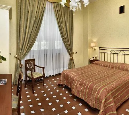 Stanley セスト・フィオレンティーノ